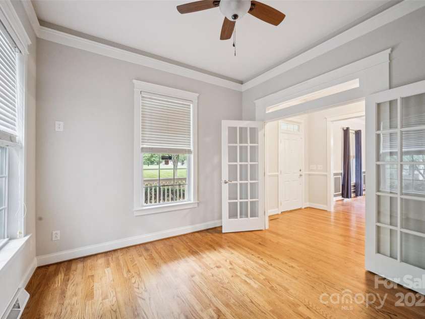 14632 Holly Springs Drive, Huntersville, NC 28078.  MLS# CAR4203317, YatesRealty ID 24605. 