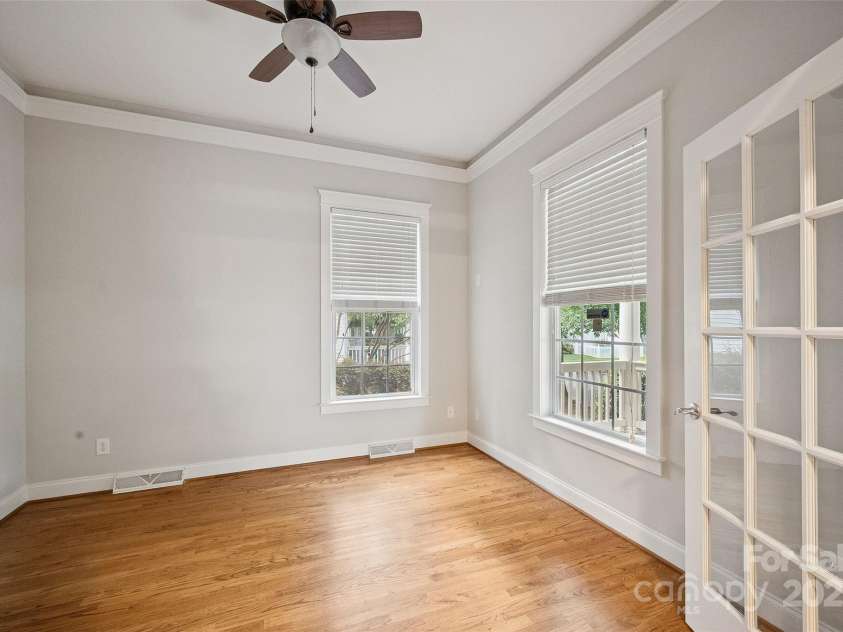 14632 Holly Springs Drive, Huntersville, NC 28078.  MLS# CAR4203317, YatesRealty ID 24605. 