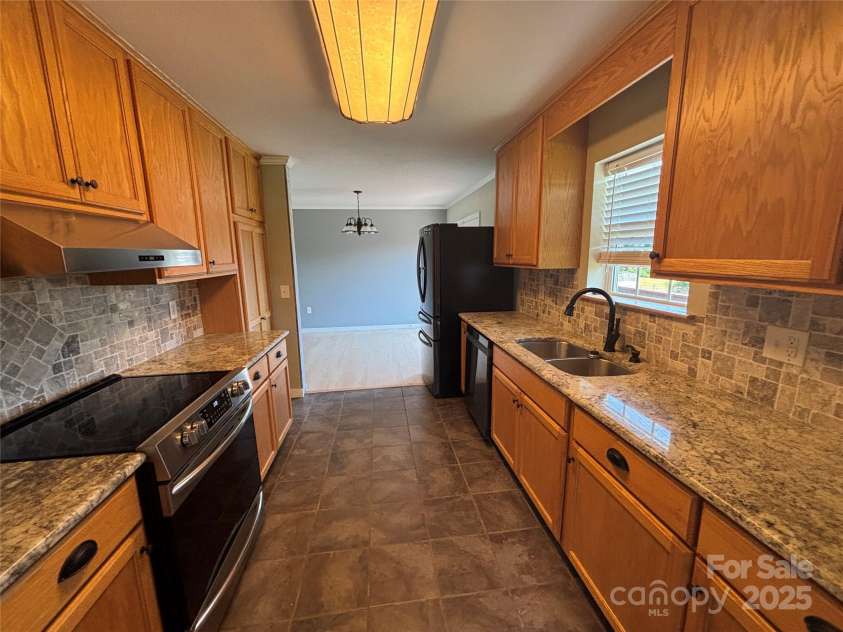 72 Helens Way, Taylorsville, NC 28681.  MLS# CAR4274812, YatesRealty ID 24607. 