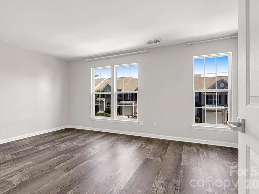 122 Kallie Loop, Mooresville, NC 28117.  MLS# CAR4367976, YatesRealty ID 24608. 2nd bedroom on upper level. 