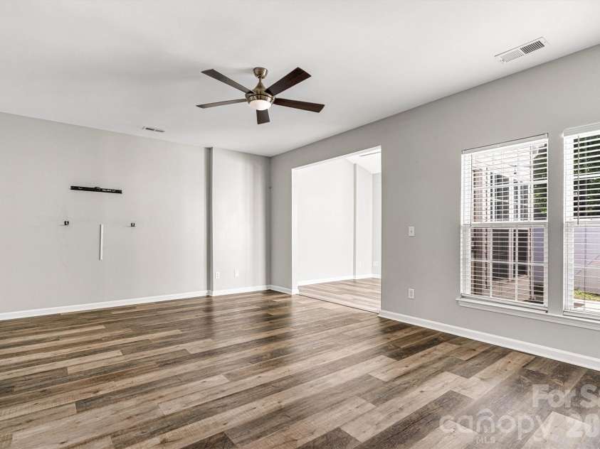 122 Kallie Loop, Mooresville, NC 28117.  MLS# CAR4367976, YatesRealty ID 24608. 