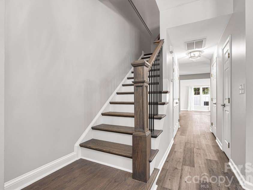 122 Kallie Loop, Mooresville, NC 28117.  MLS# CAR4367976, YatesRealty ID 24608. 