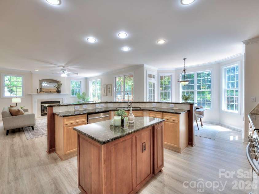 6316 Glengarrie Lane, Huntersville, NC 28078.  MLS# CAR4385074, YatesRealty ID 24609. 