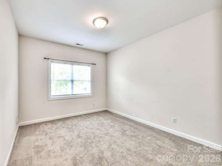 6316 Glengarrie Lane, Huntersville, NC 28078.  MLS# CAR4385074, YatesRealty ID 24609. 
