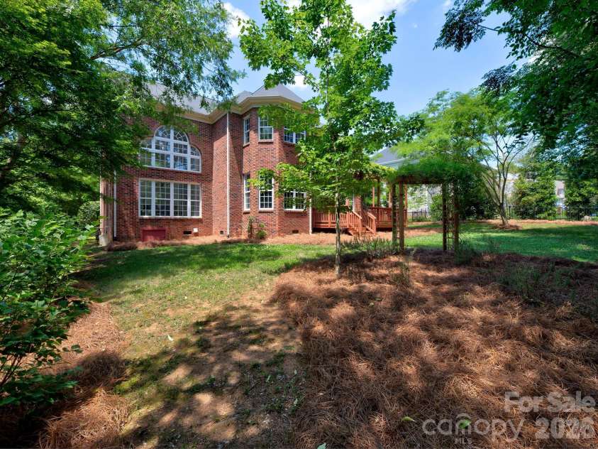 6316 Glengarrie Lane, Huntersville, NC 28078.  MLS# CAR4385074, YatesRealty ID 24609. 