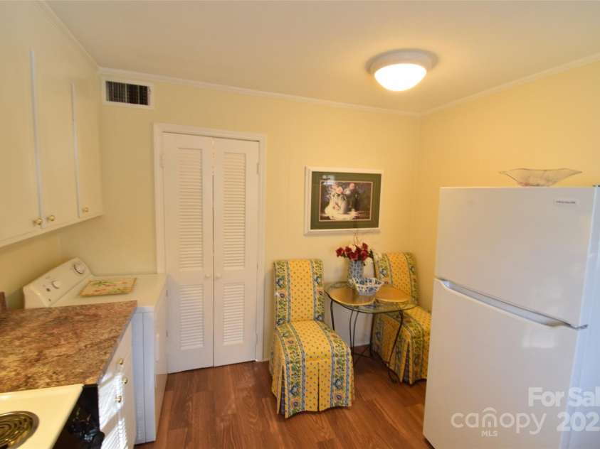 623 New Hope Road, Gastonia, NC 28054.  MLS# CAR4317091, YatesRealty ID 2461. 