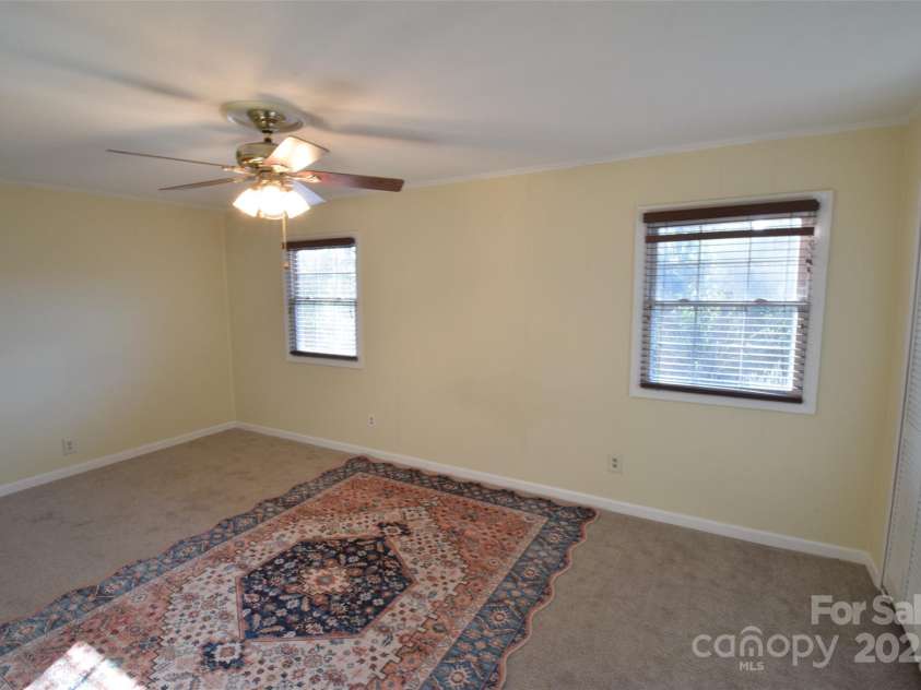 623 New Hope Road, Gastonia, NC 28054.  MLS# CAR4317091, YatesRealty ID 2461. 