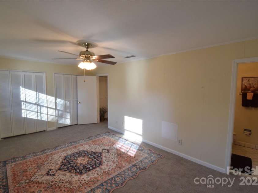 623 New Hope Road, Gastonia, NC 28054.  MLS# CAR4317091, YatesRealty ID 2461. 