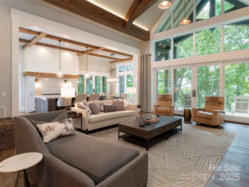 93 Pinchot Forest Drive, Asheville, NC 28803.  MLS# CAR4235748, YatesRealty ID 2461. 