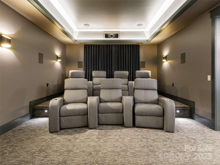 93 Pinchot Forest Drive, Asheville, NC 28803.  MLS# CAR4235748, YatesRealty ID 2461. 