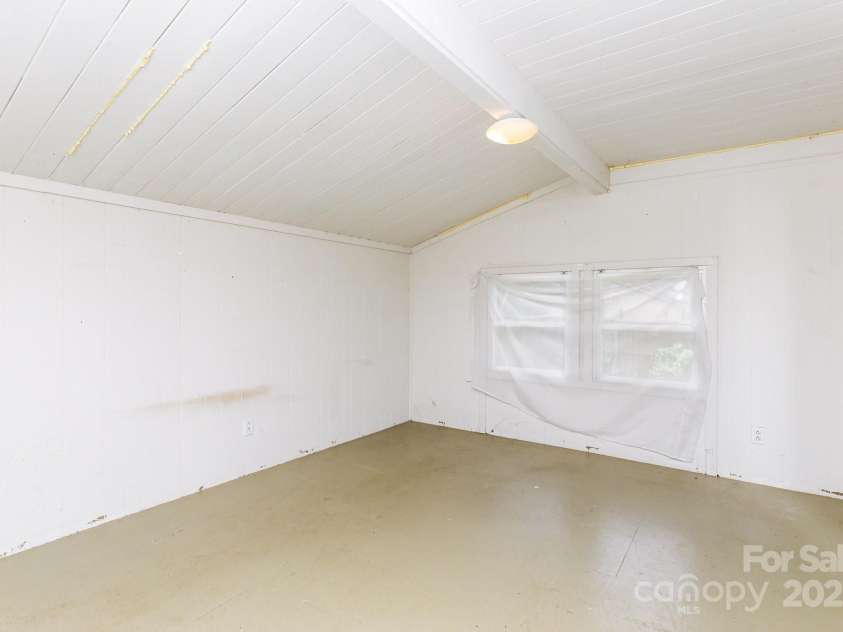 10 Cedarvilla Drive, Rock Hill, SC 29730.  MLS# CAR4264825, YatesRealty ID 24610. 