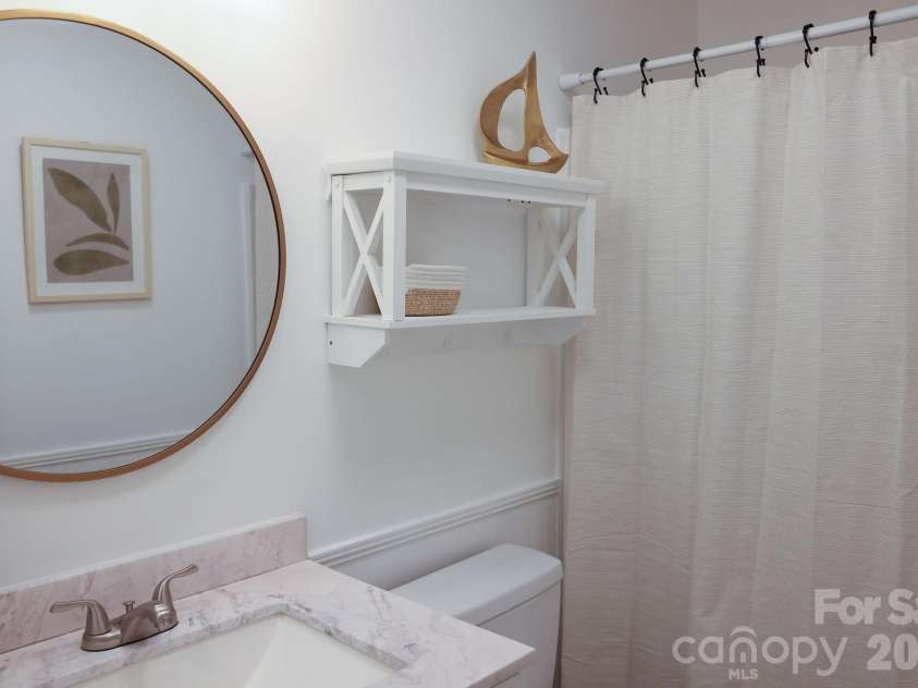 317 Devine Avenue, Belmont, NC 28012.  MLS# CAR4376938, YatesRealty ID 24610. New fixtures