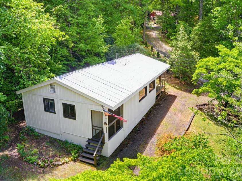 223 Little Cove Road, Sylva, NC 28779.  MLS# CAR4379078, YatesRealty ID 24613. 