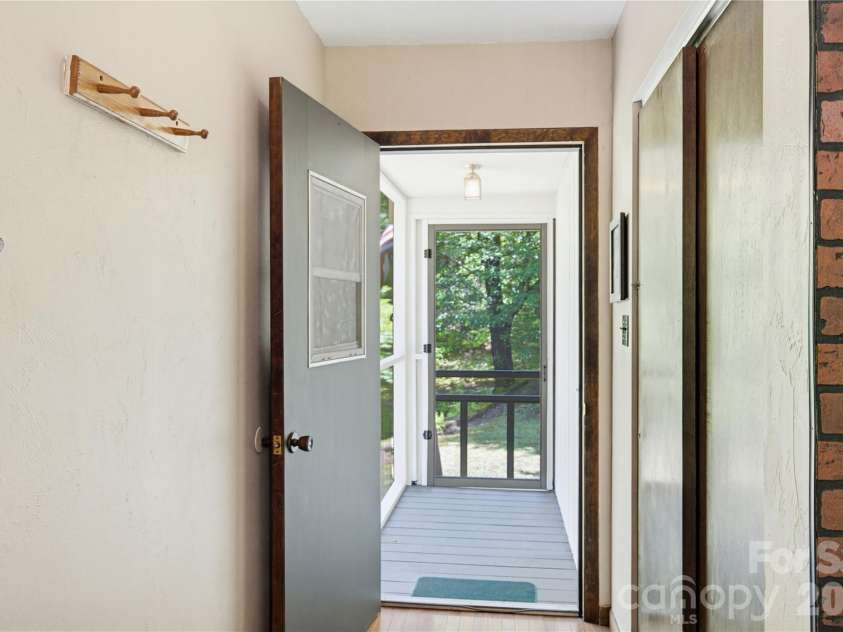 223 Little Cove Road, Sylva, NC 28779.  MLS# CAR4379078, YatesRealty ID 24613. 