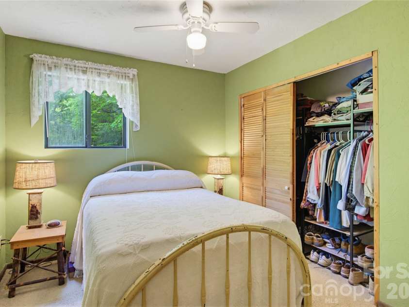 223 Little Cove Road, Sylva, NC 28779.  MLS# CAR4379078, YatesRealty ID 24613. 