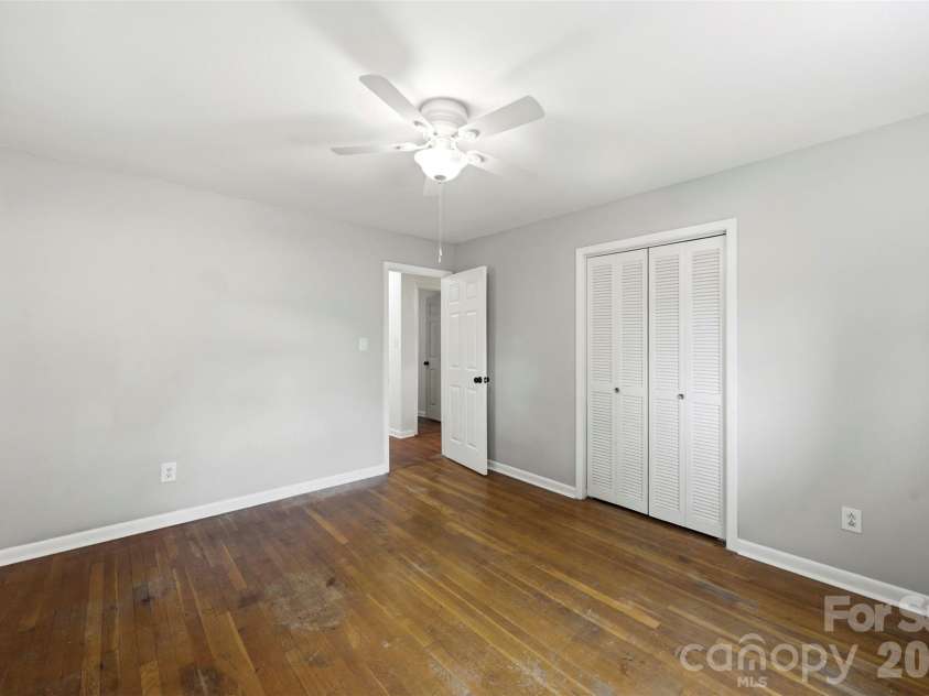 3806 Amsbury Road, Concord, NC 28025.  MLS# CAR4385108, YatesRealty ID 24614. 