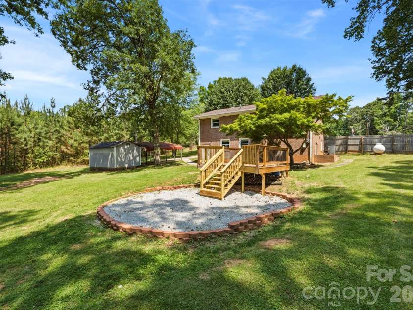 3806 Amsbury Road, Concord, NC 28025.  MLS# CAR4385108, YatesRealty ID 24614. 