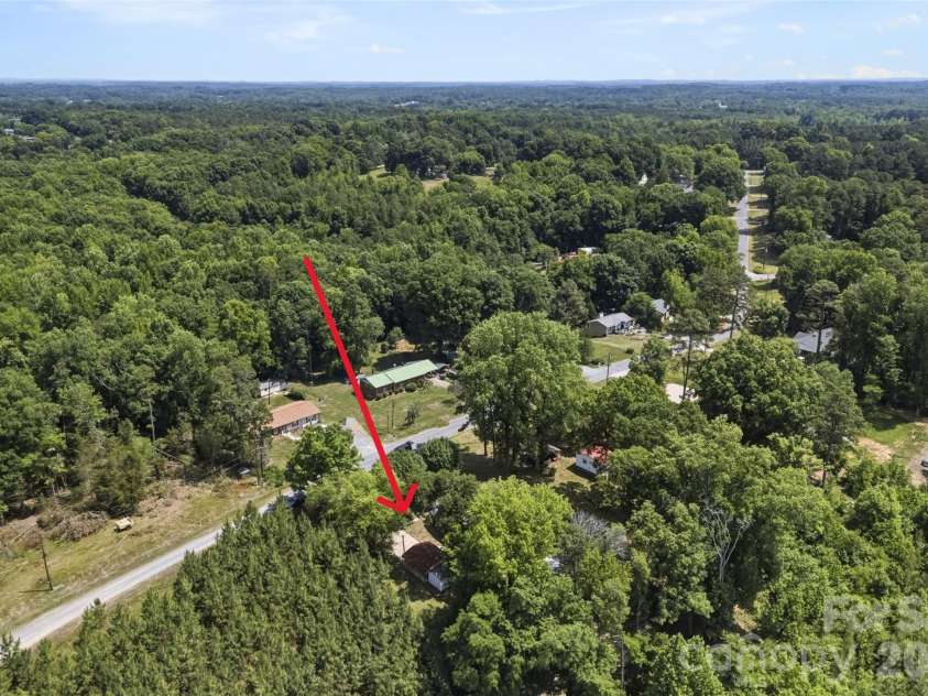 3806 Amsbury Road, Concord, NC 28025.  MLS# CAR4385108, YatesRealty ID 24614. 