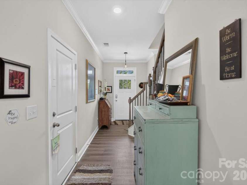629 Cypress Glen Lane, Lake Wylie, SC 29710.  MLS# CAR4396476, YatesRealty ID 24615. 