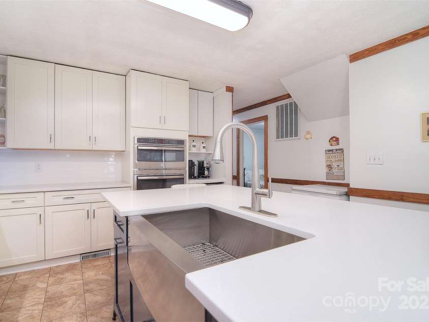 109 Larch Road, Salisbury, NC 28147.  MLS# CAR4262843, YatesRealty ID 24616. 