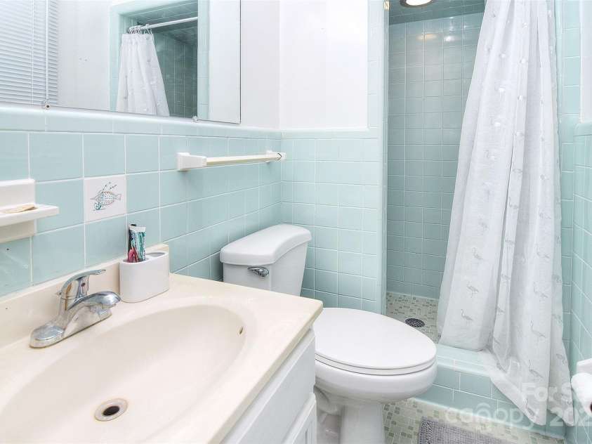 109 Larch Road, Salisbury, NC 28147.  MLS# CAR4262843, YatesRealty ID 24616. 