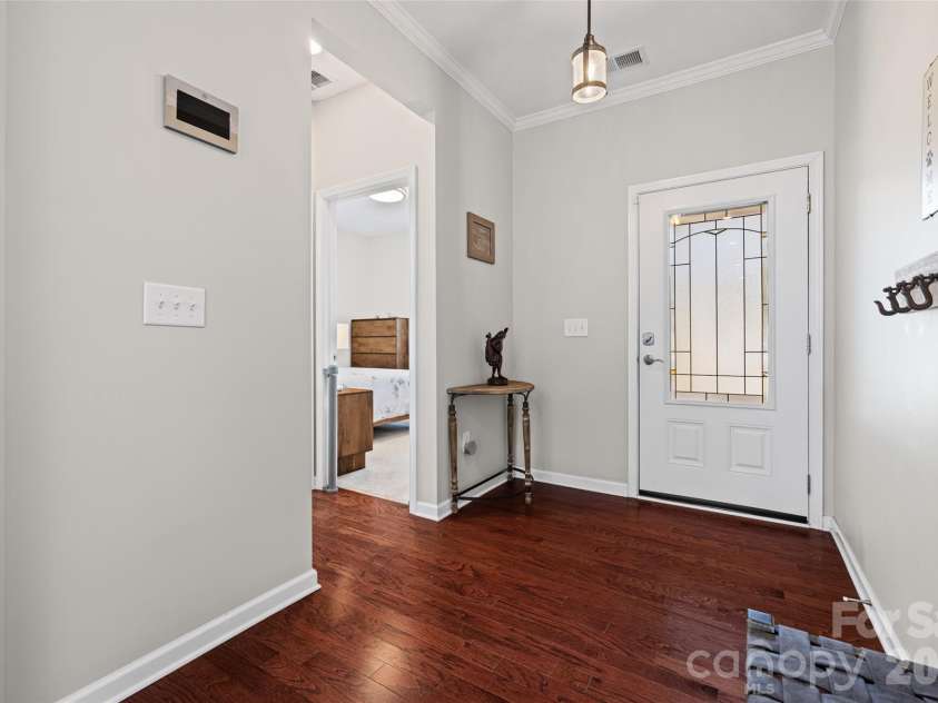 421 Brier Knob Drive, Fort Mill, SC 29715.  MLS# CAR4350120, YatesRealty ID 24616. 