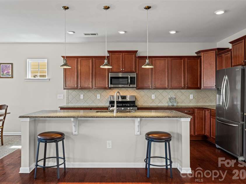 421 Brier Knob Drive, Fort Mill, SC 29715.  MLS# CAR4350120, YatesRealty ID 24616. 