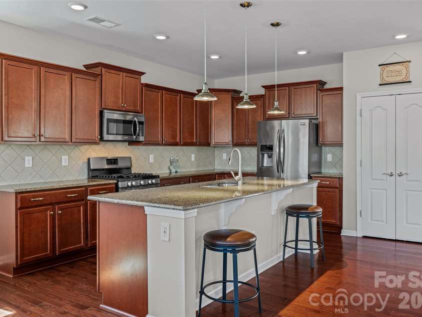 421 Brier Knob Drive, Fort Mill, SC 29715.  MLS# CAR4350120, YatesRealty ID 24616. 
