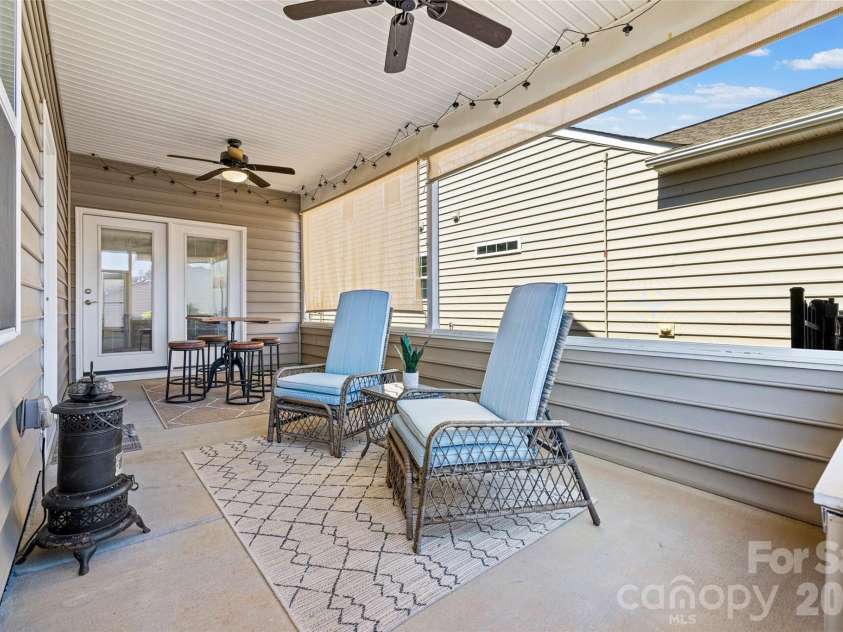 421 Brier Knob Drive, Fort Mill, SC 29715.  MLS# CAR4350120, YatesRealty ID 24616. 