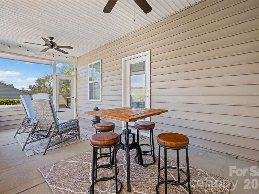 421 Brier Knob Drive, Fort Mill, SC 29715.  MLS# CAR4350120, YatesRealty ID 24616. 