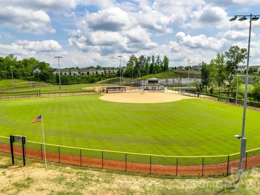 421 Brier Knob Drive, Fort Mill, SC 29715.  MLS# CAR4350120, YatesRealty ID 24616. 