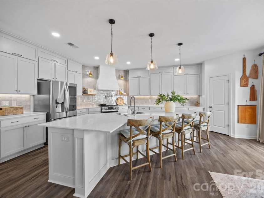 138 Lambeth Loop, Mooresville, NC 28115.  MLS# CAR4371351, YatesRealty ID 24617. 