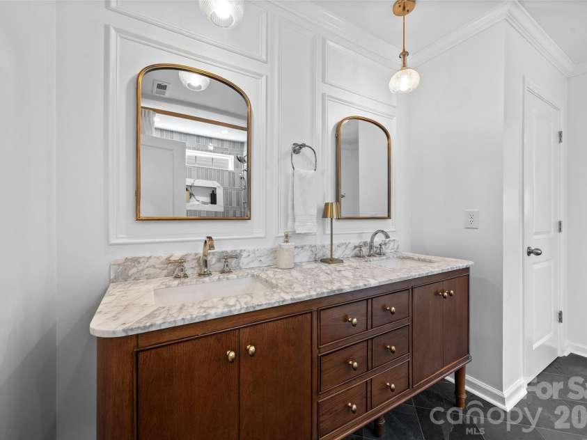 138 Lambeth Loop, Mooresville, NC 28115.  MLS# CAR4371351, YatesRealty ID 24617. 