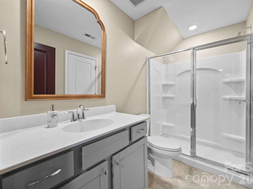 138 Lambeth Loop, Mooresville, NC 28115.  MLS# CAR4371351, YatesRealty ID 24617. 
