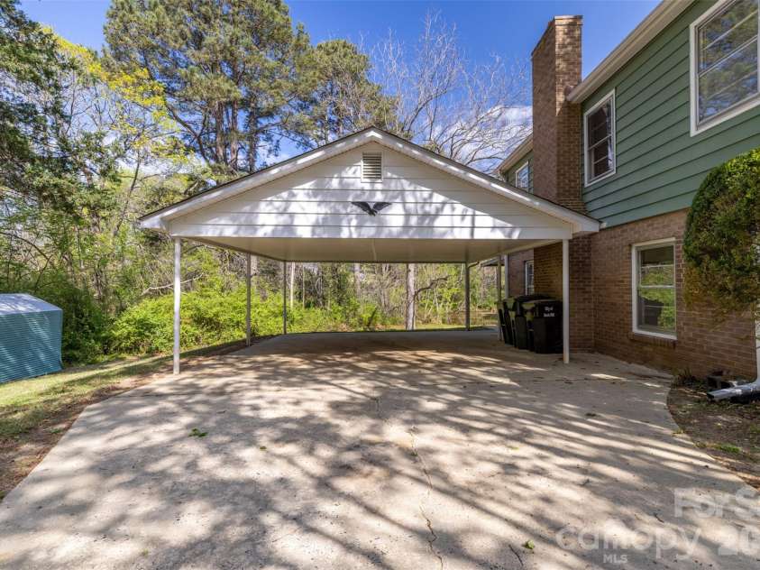 347 Red Fox Trail, Rock Hill, SC 29730.  MLS# CAR4363660, YatesRealty ID 24618. 