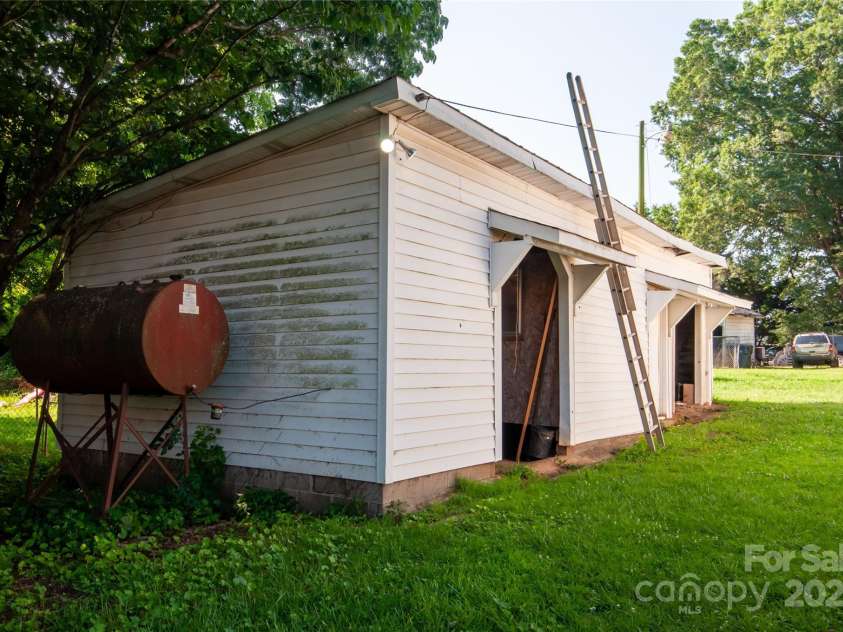 3220 Harmony Highway, Harmony, NC 28634.  MLS# CAR4271444, YatesRealty ID 24619. 