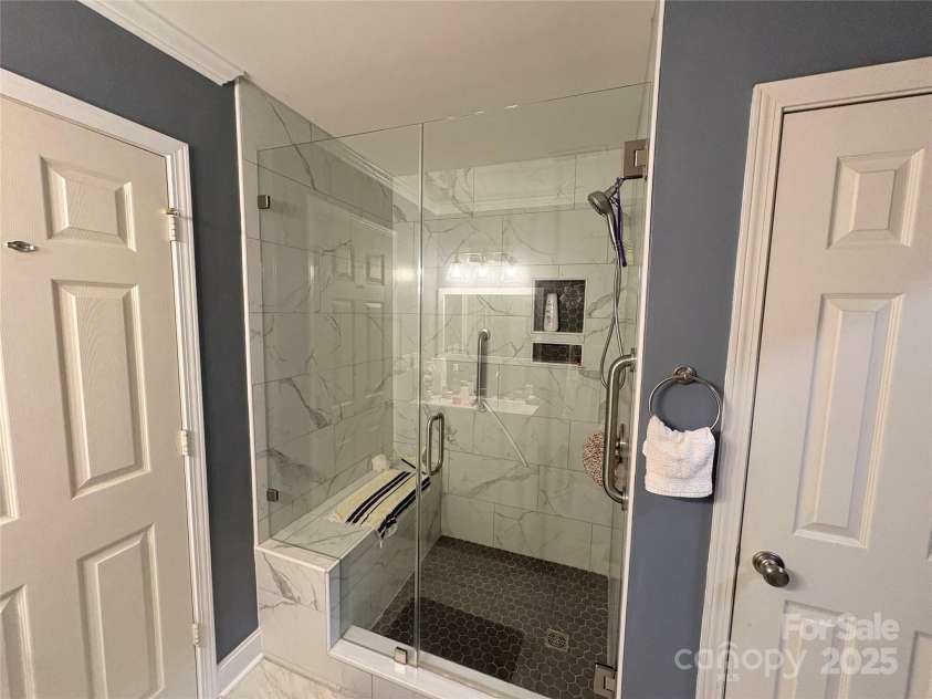 1412 Cold Creek Place, Huntersville, NC 28078.  MLS# CAR4275542, YatesRealty ID 24620. 