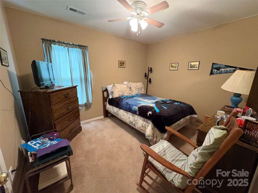 1412 Cold Creek Place, Huntersville, NC 28078.  MLS# CAR4275542, YatesRealty ID 24620. 