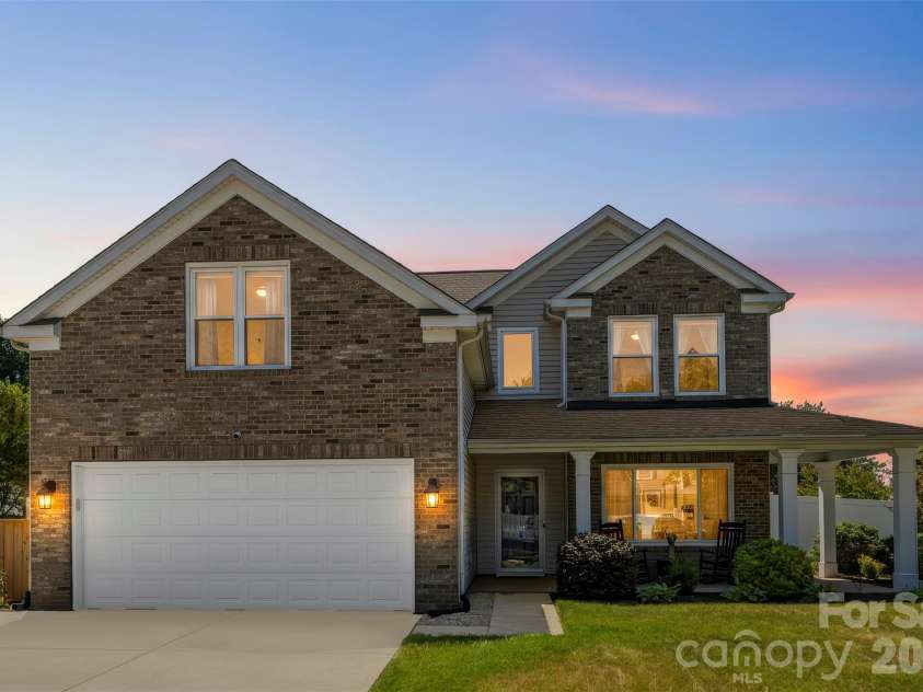 191 Pleasant Grove Lane, Mooresville, NC 28115.  MLS# CAR4384473, YatesRealty ID 24620. 