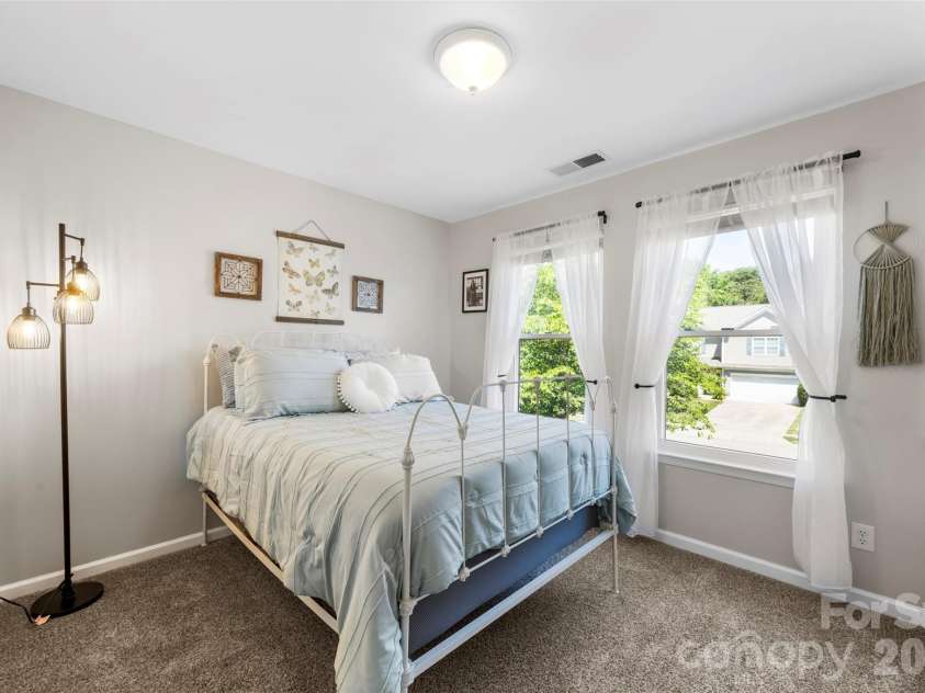 191 Pleasant Grove Lane, Mooresville, NC 28115.  MLS# CAR4384473, YatesRealty ID 24620. 