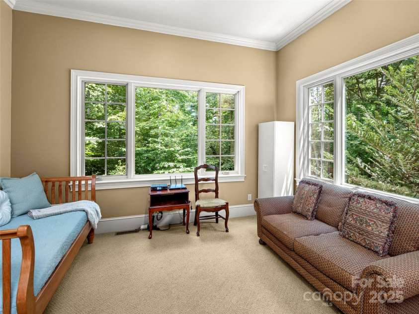 672 Walnut Valley Parkway, Arden, NC 28704.  MLS# CAR4278642, YatesRealty ID 24621. 