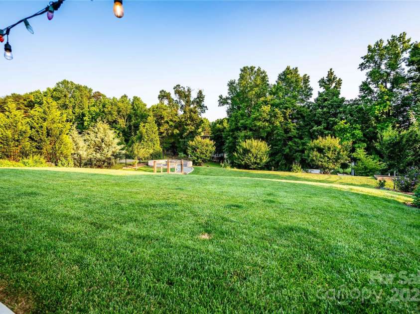 159 Holly Ridge Drive, Mooresville, NC 28115.  MLS# CAR4266521, YatesRealty ID 24623. 