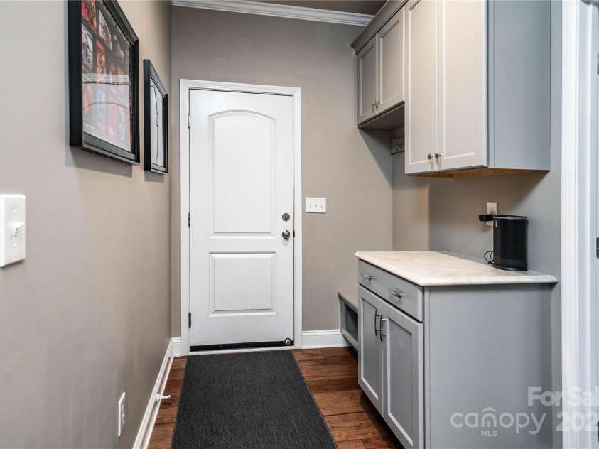 159 Holly Ridge Drive, Mooresville, NC 28115.  MLS# CAR4266521, YatesRealty ID 24623. Drop zone