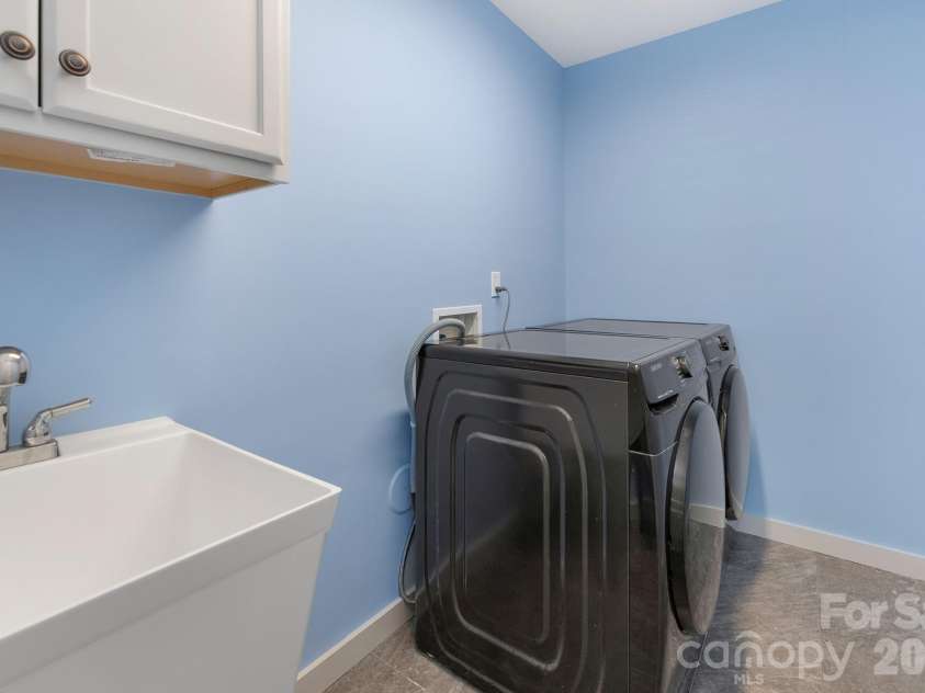 1612 Beleek Ridge Lane, Clover, SC 29710.  MLS# CAR4369680, YatesRealty ID 24625. 
