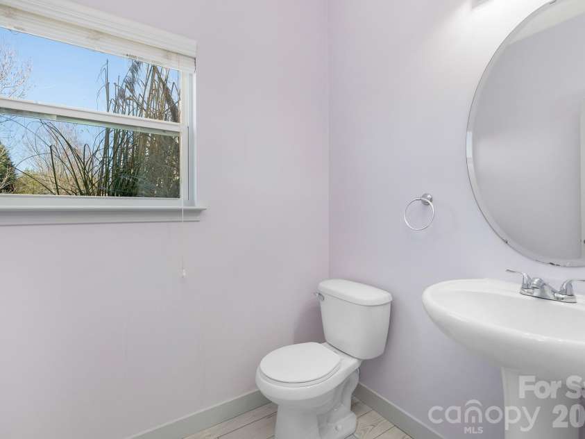 1612 Beleek Ridge Lane, Clover, SC 29710.  MLS# CAR4369680, YatesRealty ID 24625. 
