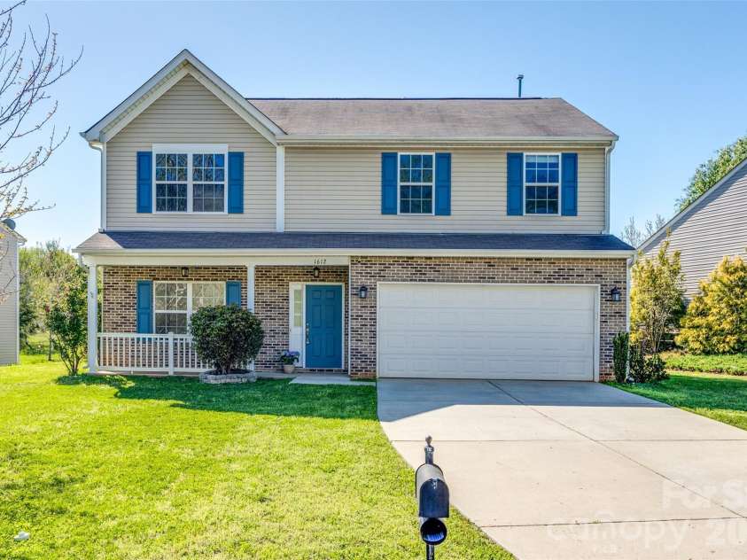 1612 Beleek Ridge Lane, Clover, SC 29710.  MLS# CAR4369680, YatesRealty ID 24625. 