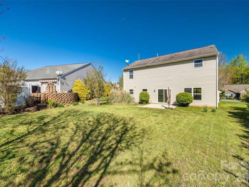 1612 Beleek Ridge Lane, Clover, SC 29710.  MLS# CAR4369680, YatesRealty ID 24625. 