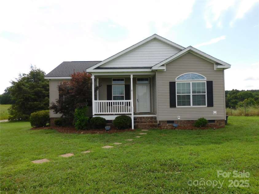 5054 Bonner Horton Road, Sharon, SC 29742.  MLS# CAR4277449, YatesRealty ID 24626. 