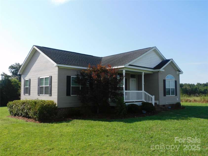 5054 Bonner Horton Road, Sharon, SC 29742.  MLS# CAR4277449, YatesRealty ID 24626. 