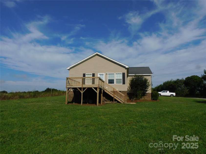 5054 Bonner Horton Road, Sharon, SC 29742.  MLS# CAR4277449, YatesRealty ID 24626. 